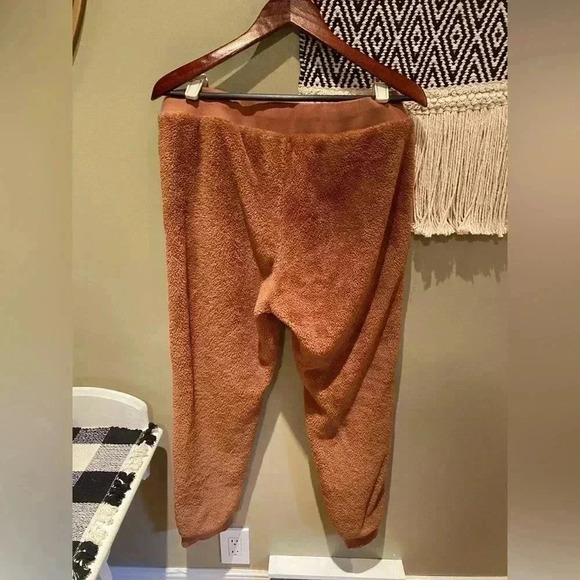 UGG MENS LOUNGEWEAR LIONEL FAUX JOGGERS SHERPA PANTS SIZE L - Picture 5 of 7